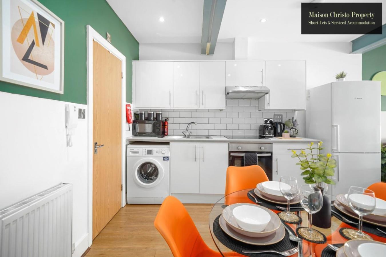 Apartamento Chic With Private Terrace In East London, Sleeps 6, Servcied By Maison Christo Short Lets & Serviced Accomdation Londres